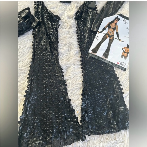 Mistress kitty 🔥 Catwoman costume cosplay Fashion Nova Cat woman Halloween - Picture 14 of 16